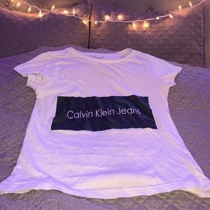Calvin Klein T shirt